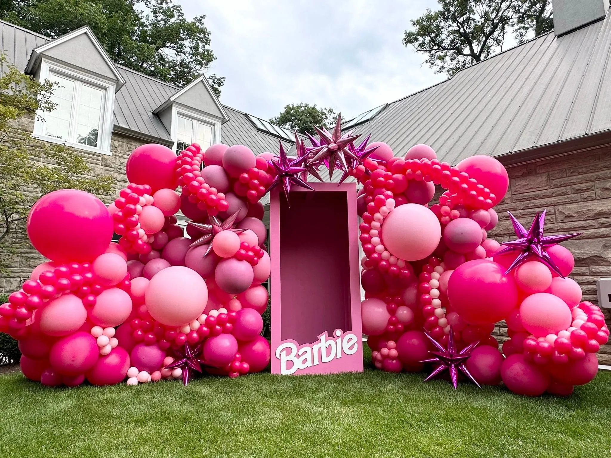 Balloons Decoration With Barbie Theme